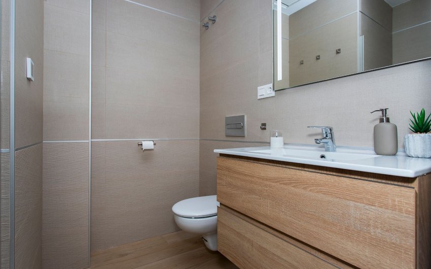 Reventa - Apartment -
Finestrat