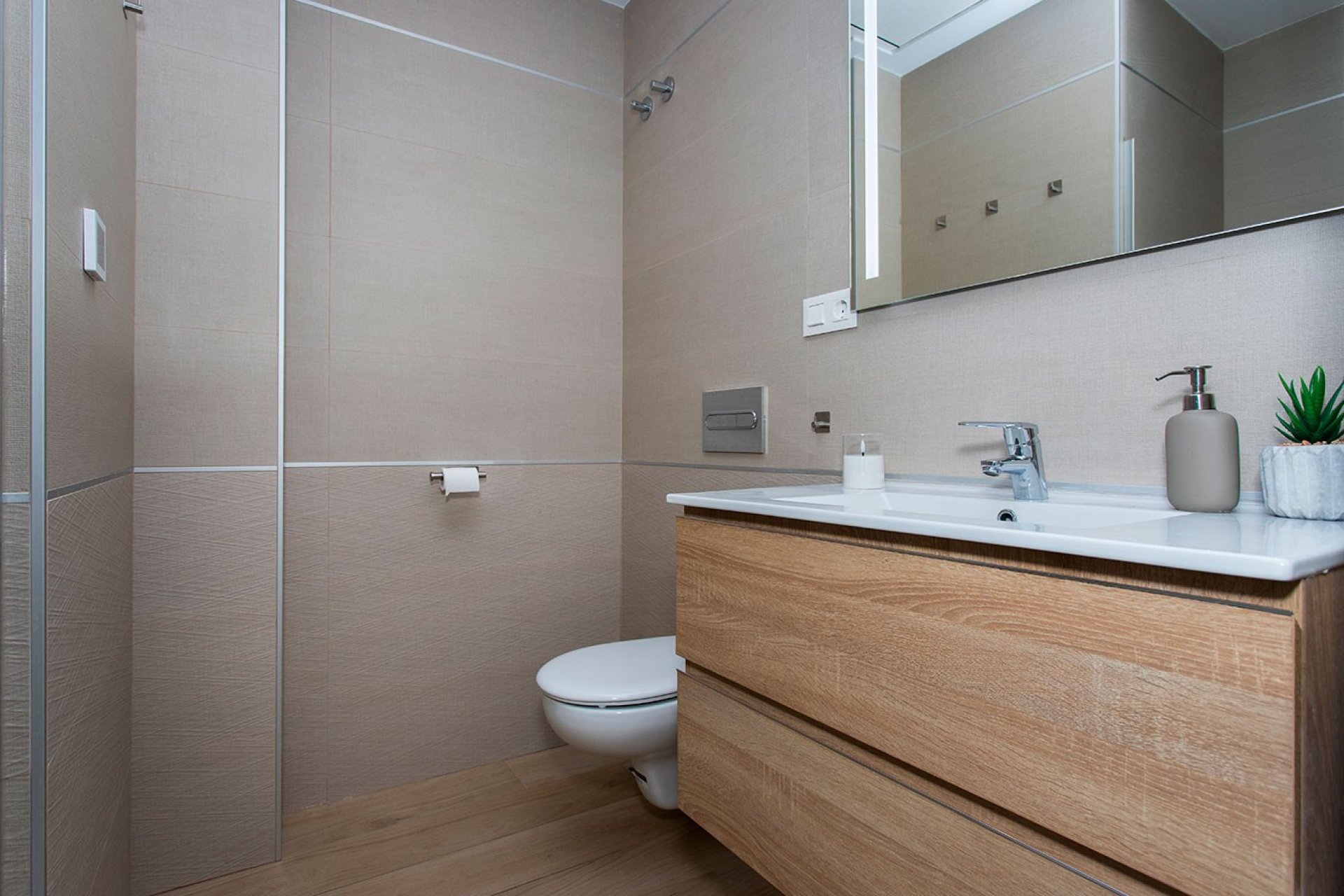 Reventa - Apartment -
Finestrat