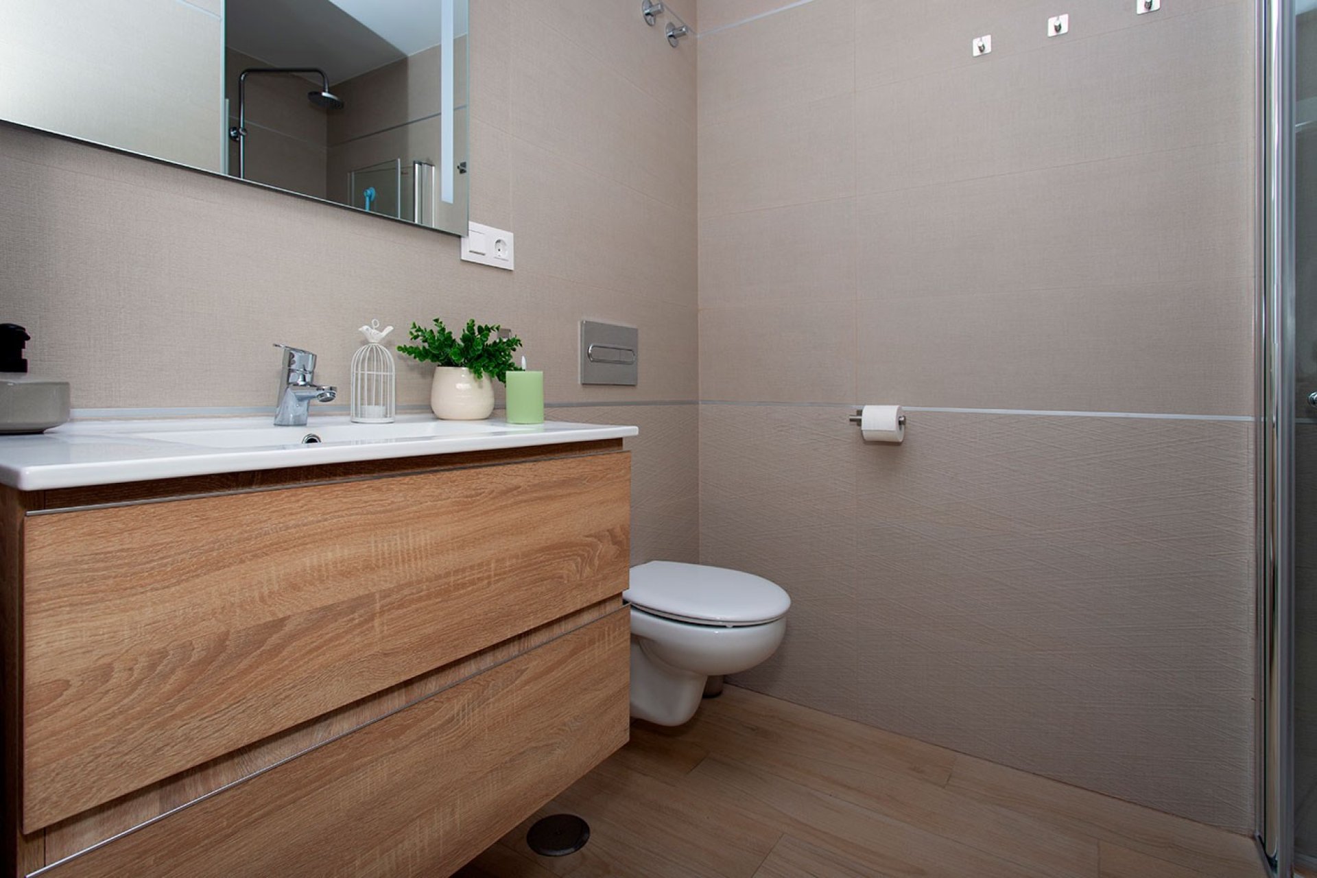 Reventa - Apartment -
Finestrat