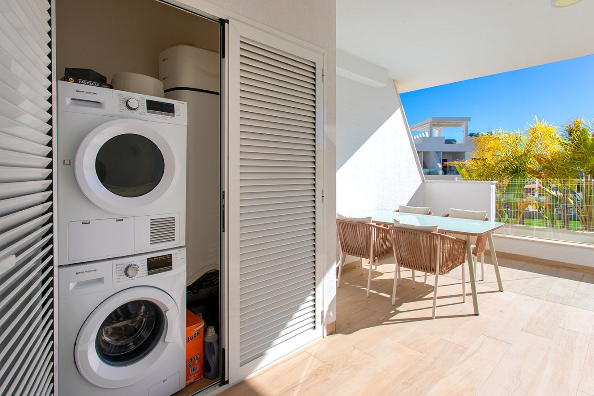 Reventa - Apartment -
Finestrat