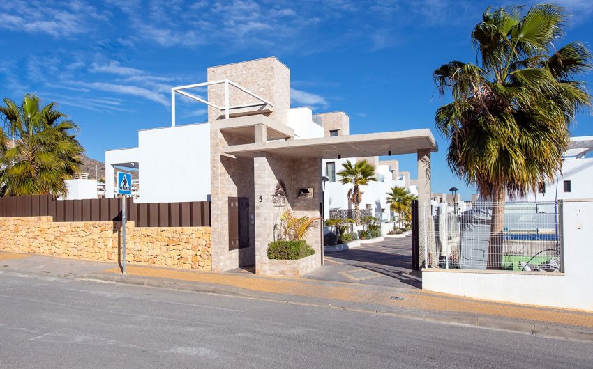 Reventa - Apartment -
Finestrat