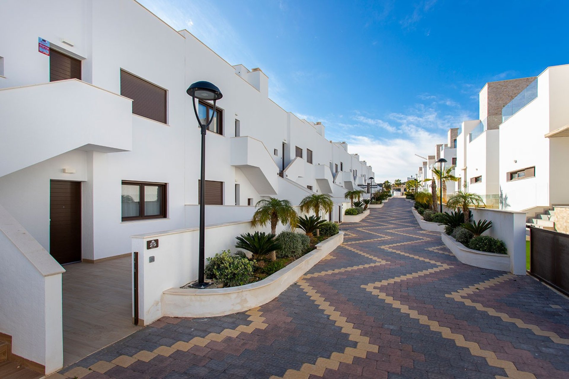 Reventa - Apartment -
Finestrat