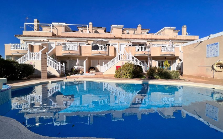 Reventa - Apartment Flat -
Guardamar del Segura - El Raso