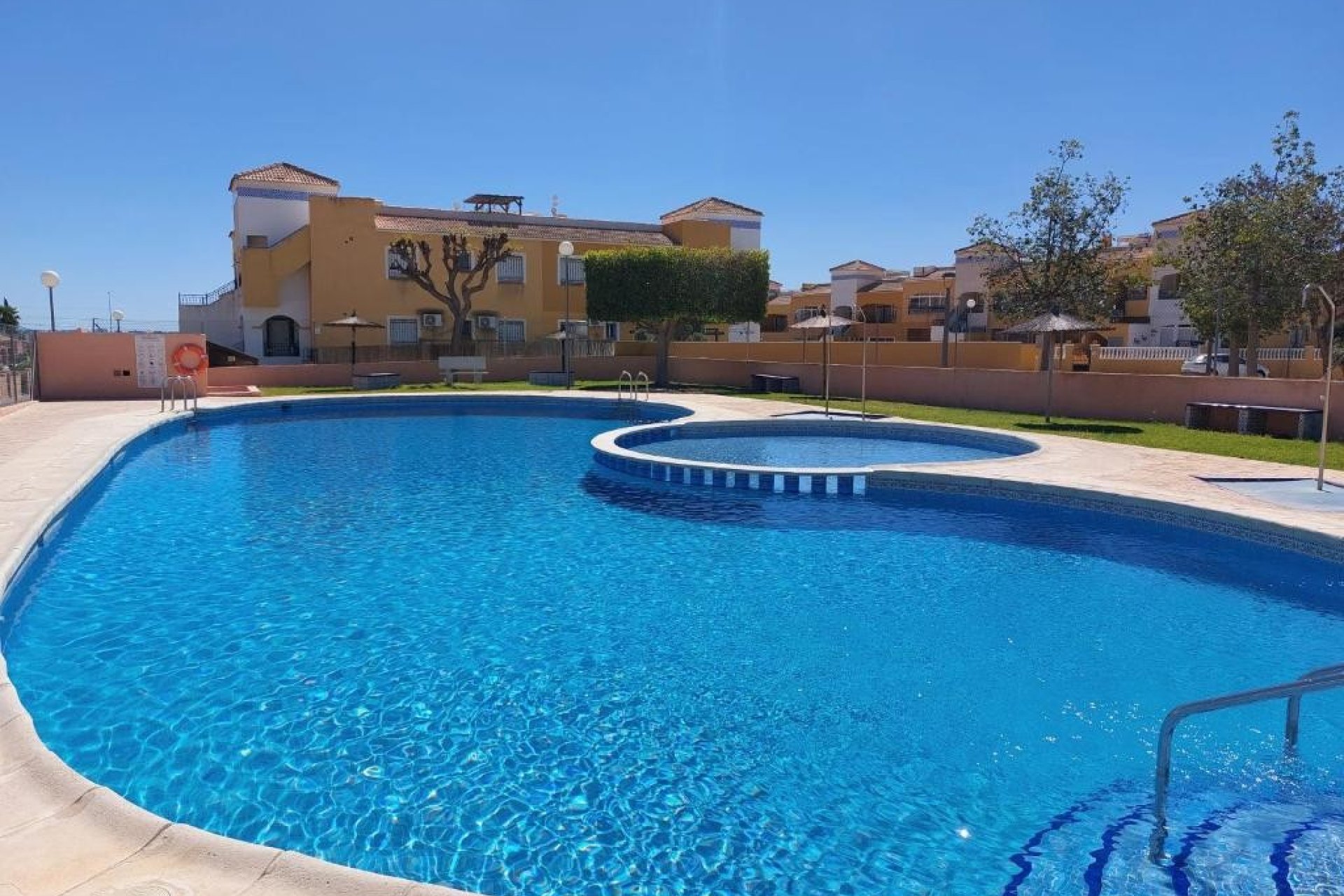 Reventa - Apartment Flat -
Los Montesinos - La Herrada
