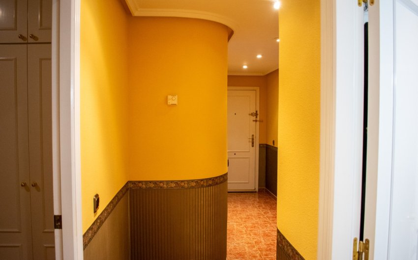 Reventa - Apartment -
Guardamar del Segura - Center