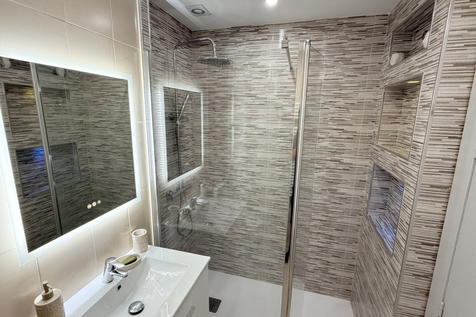 Reventa - Apartment -
Hacienda Riquelme Golf Resort - Inland