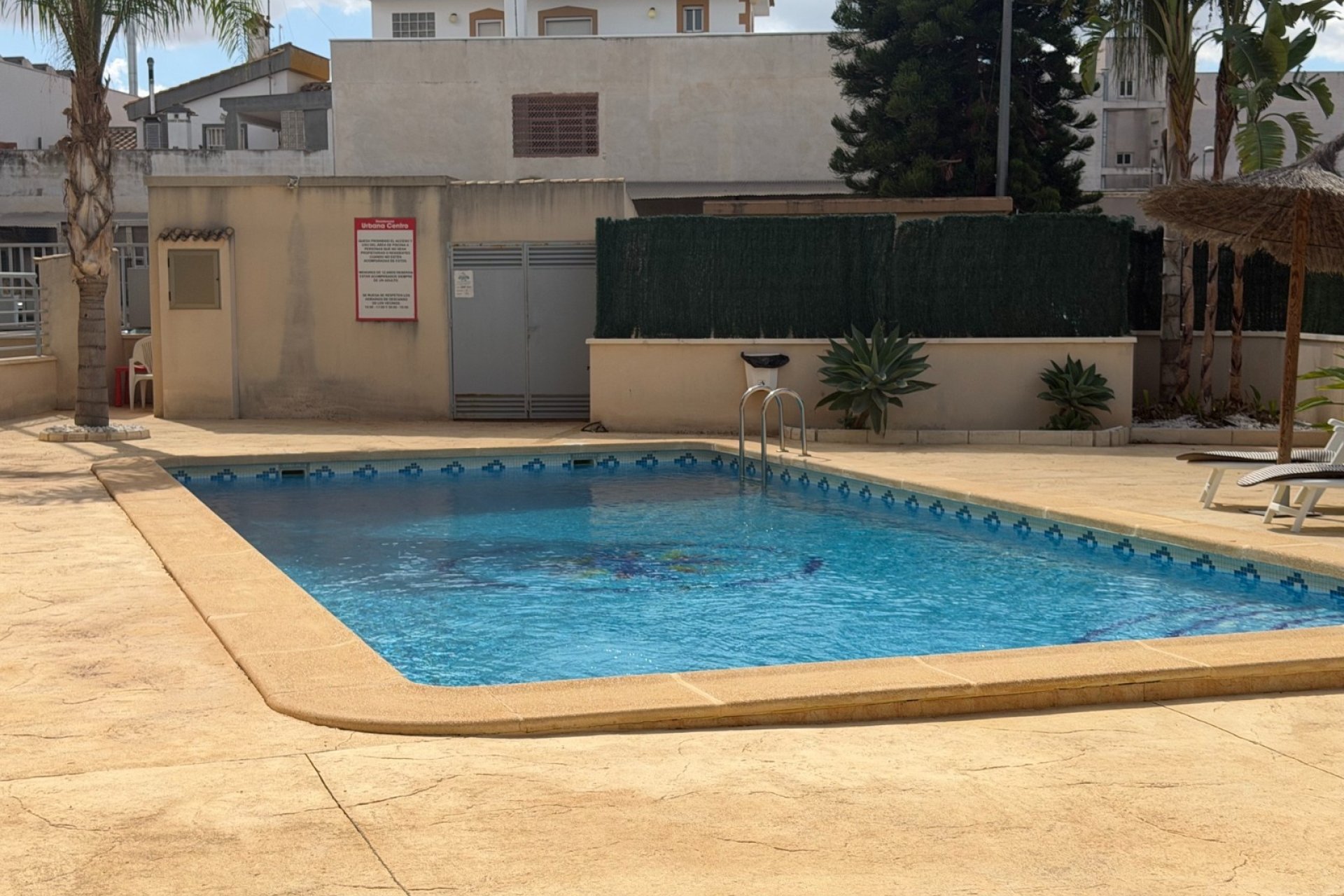 Reventa - Apartment -
Jacarilla - Inland