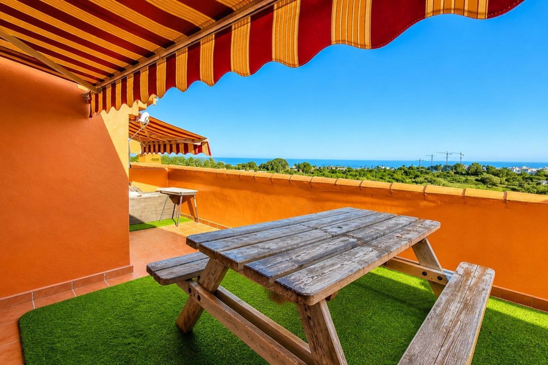 Reventa - Apartment -
La Duquesa - Costa del Sol