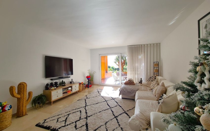 Reventa - Apartment -
La Duquesa - Costa del Sol