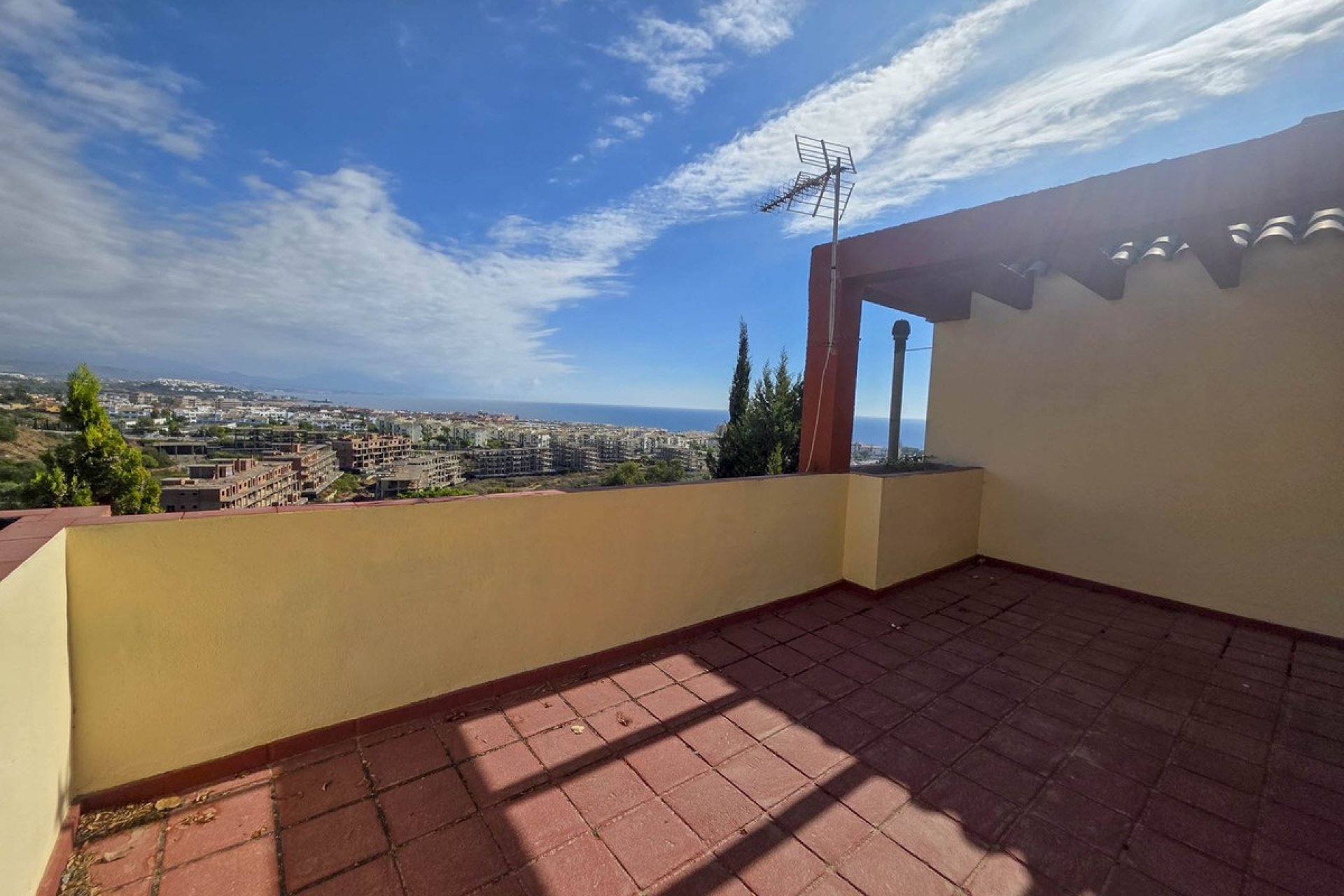 Reventa - Apartment -
La Duquesa - Costa del Sol