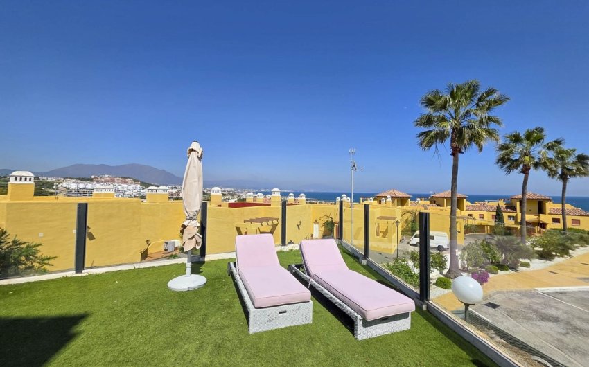 Reventa - Apartment -
La Duquesa - Costa del Sol