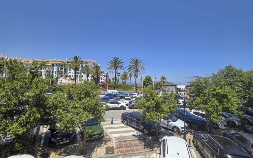 Reventa - Apartment -
La Duquesa - Costa del Sol