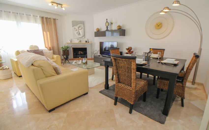 Reventa - Apartment -
La Mairena - Inland