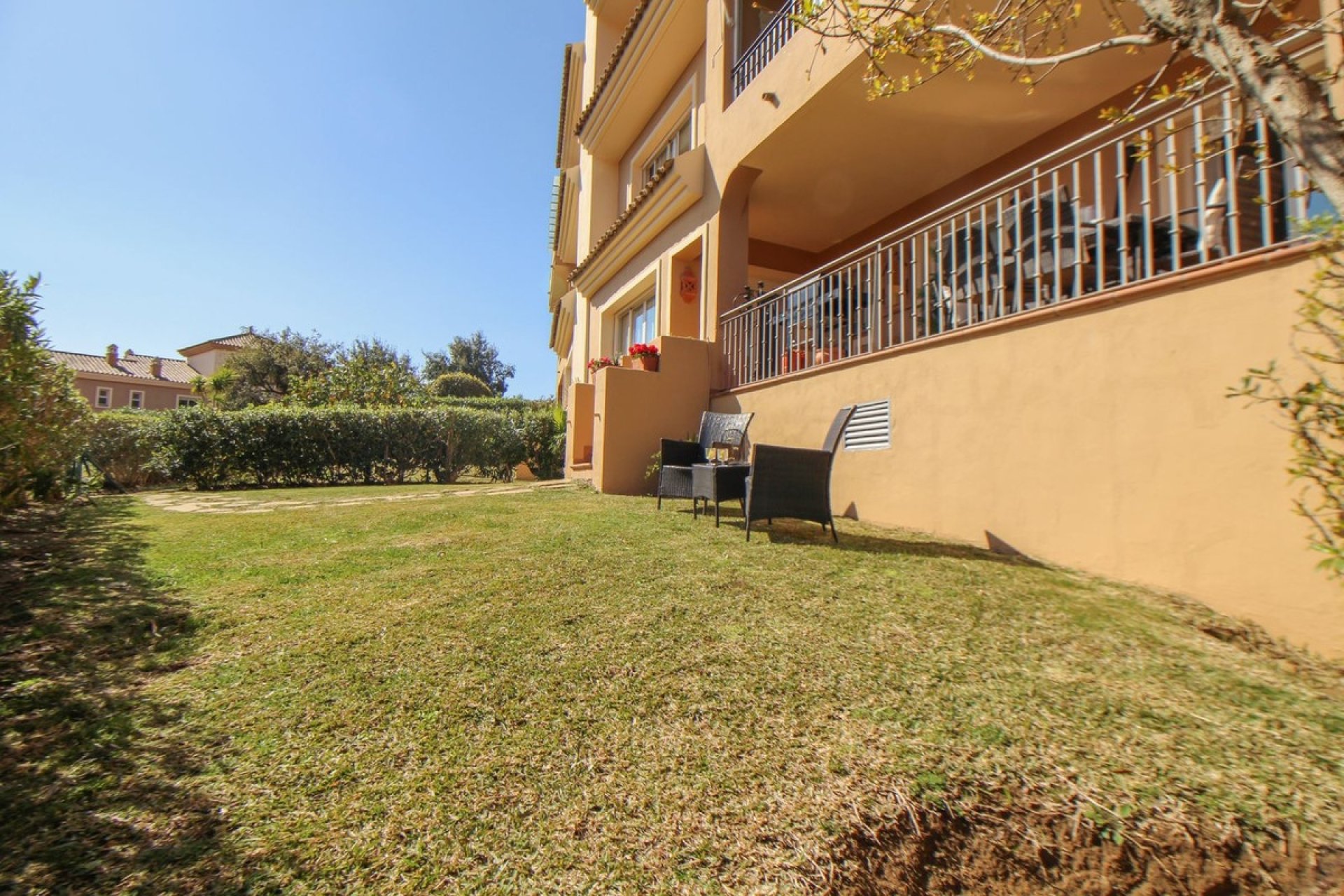 Reventa - Apartment -
La Mairena - Inland