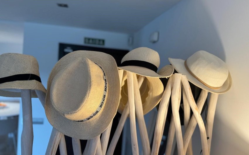 Reventa - Apartment -
La Mairena - Inland