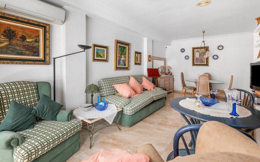 Reventa - Apartment -
La Mata - Playa
