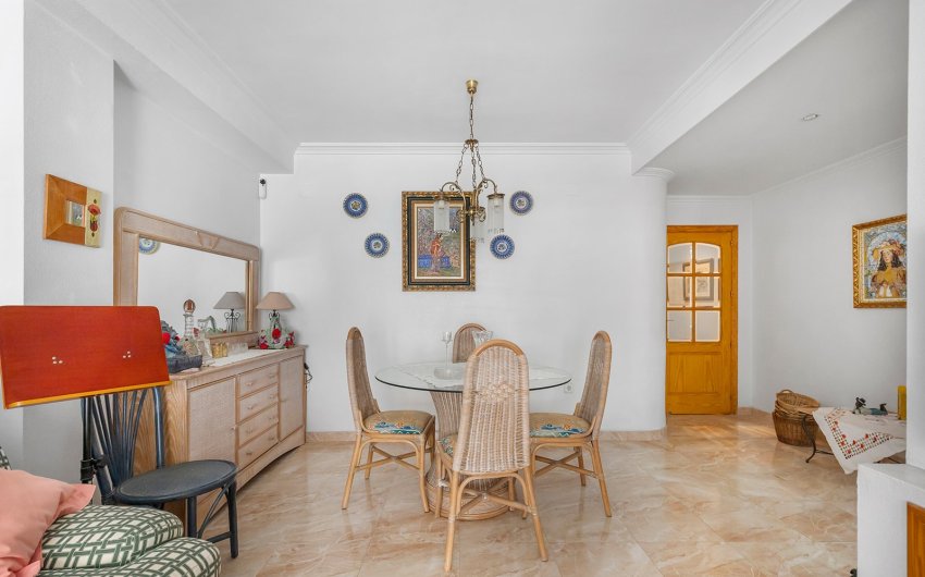 Reventa - Apartment -
La Mata - Playa