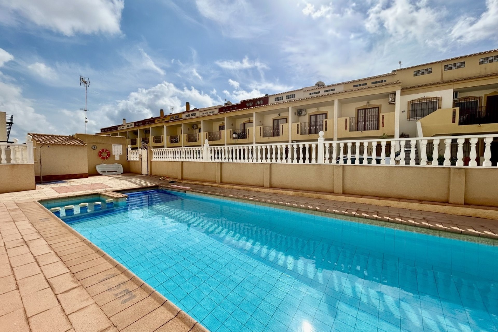 Reventa - Apartment -
La Zenia - Costa Blanca