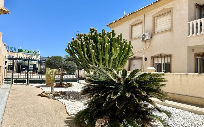Reventa - Apartment -
La Zenia - Costa Blanca