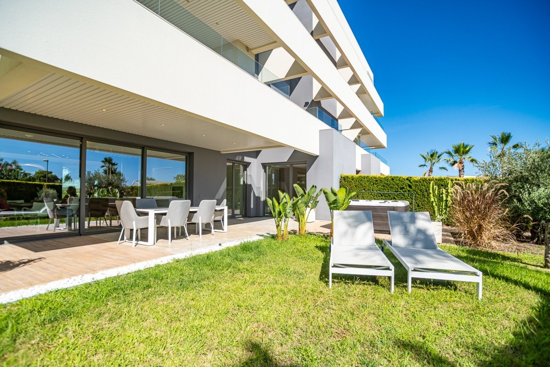 Reventa - Apartment -
Las Colinas Golf - Costa Blanca