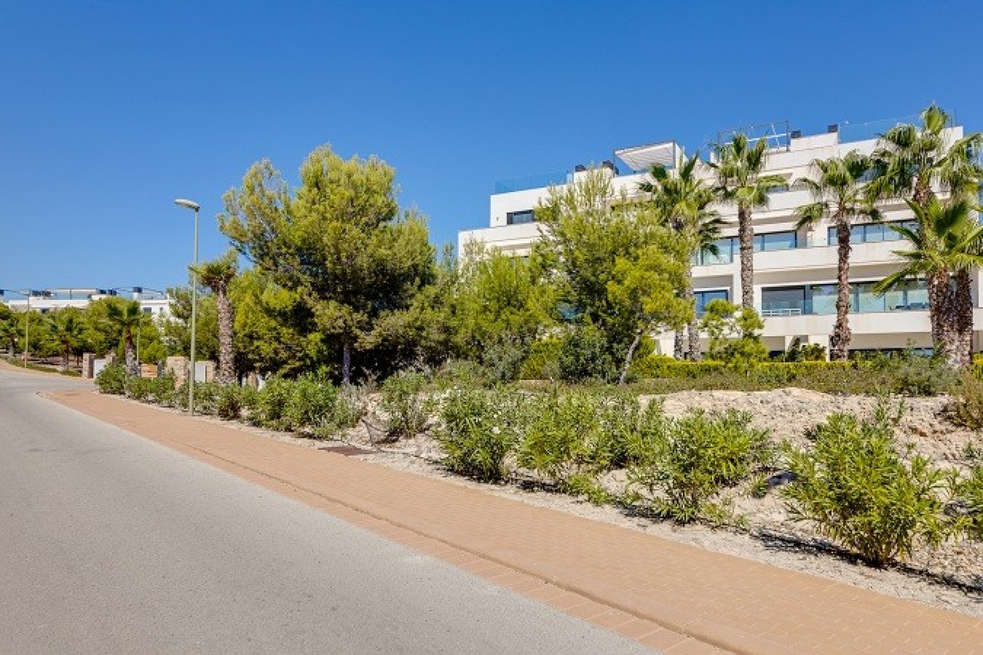 Reventa - Apartment -
Las Colinas Golf Resort