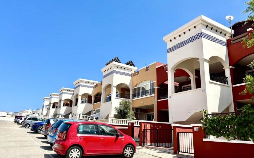 Reventa - Apartment -
Los Altos - Costa Blanca