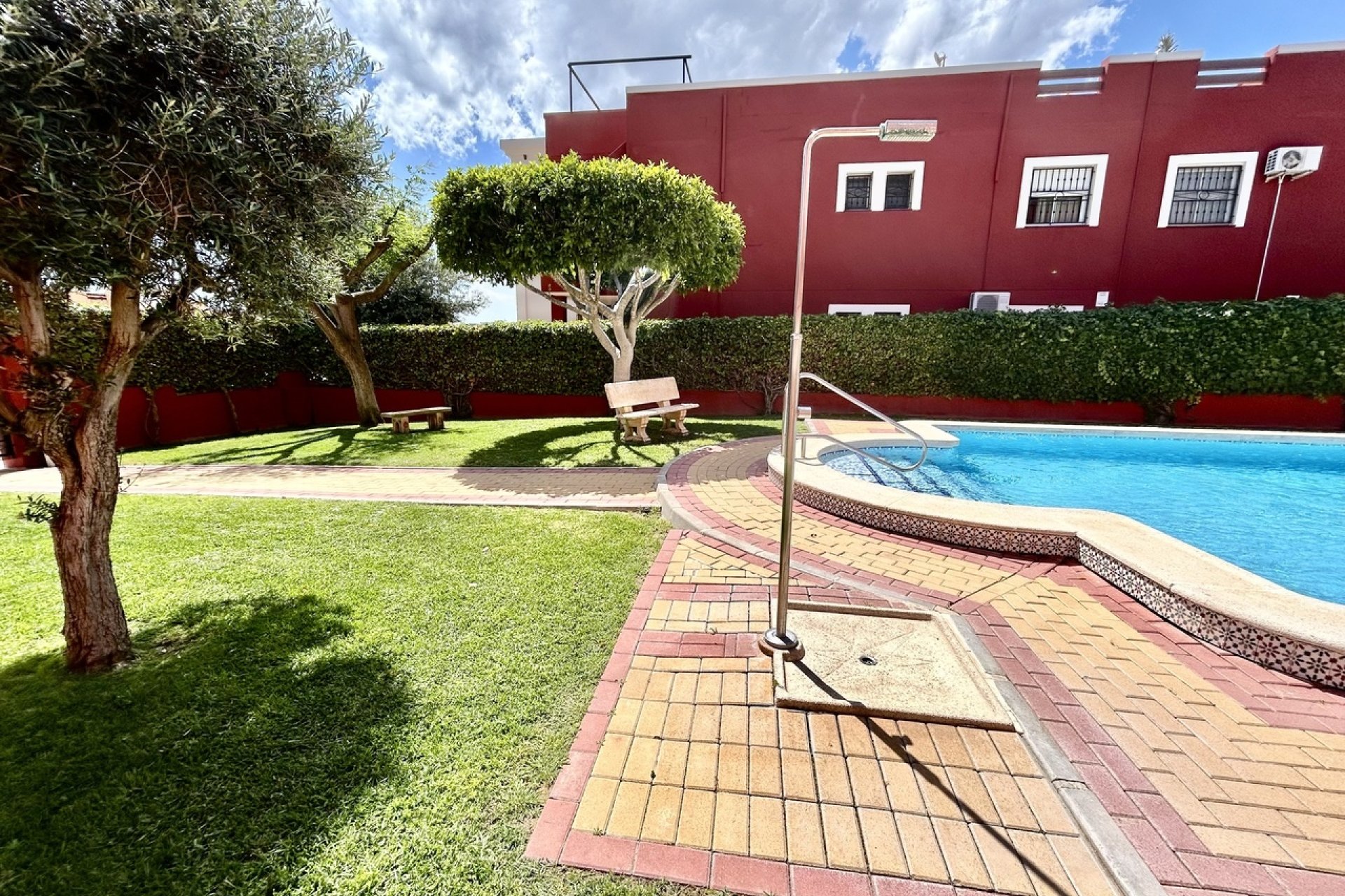 Reventa - Apartment -
Los Altos - Costa Blanca