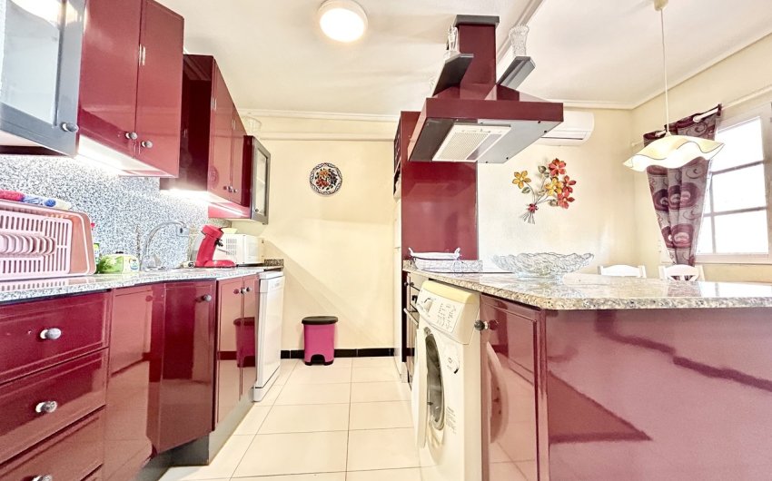 Reventa - Apartment -
Los Altos - Costa Blanca