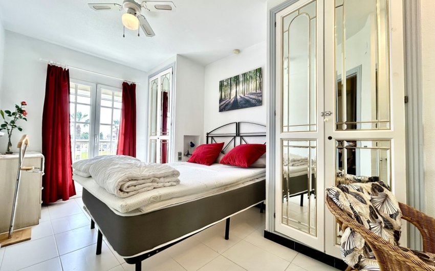 Reventa - Apartment -
Los Altos - Costa Blanca