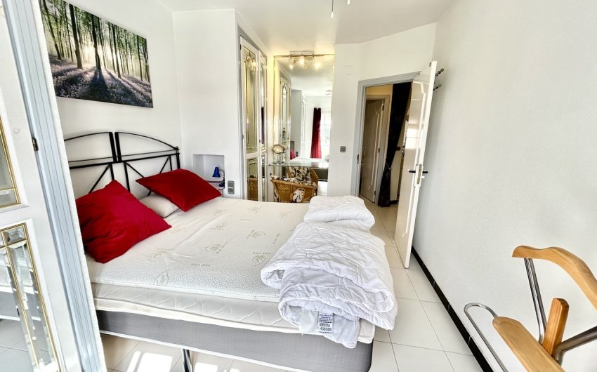 Reventa - Apartment -
Los Altos - Costa Blanca
