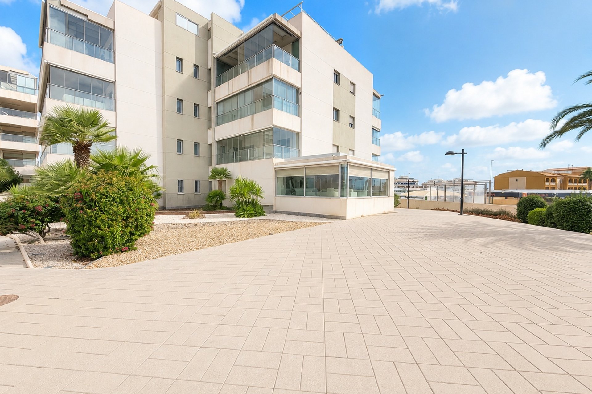 Reventa - Apartment -
Los Dolses - Inland