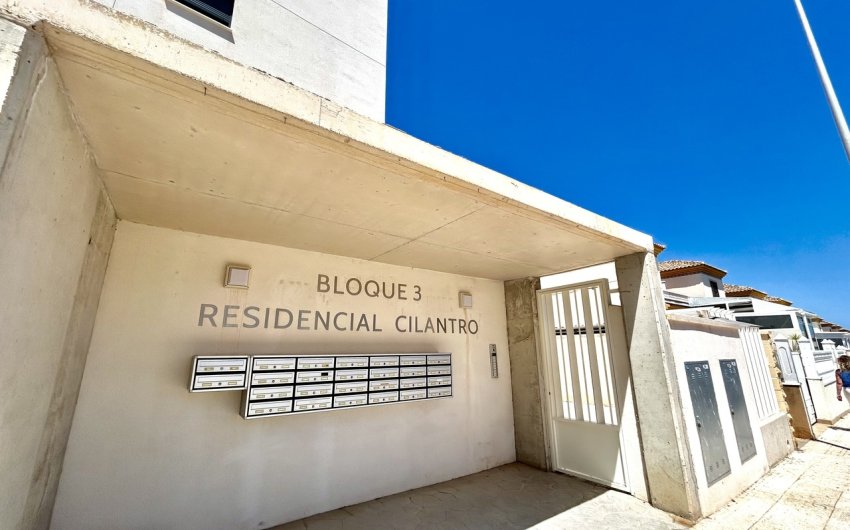 Reventa - Apartment -
Los Dolses - Inland