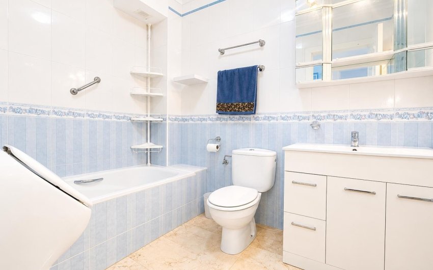 Reventa - Apartment -
Los Dolses - Inland