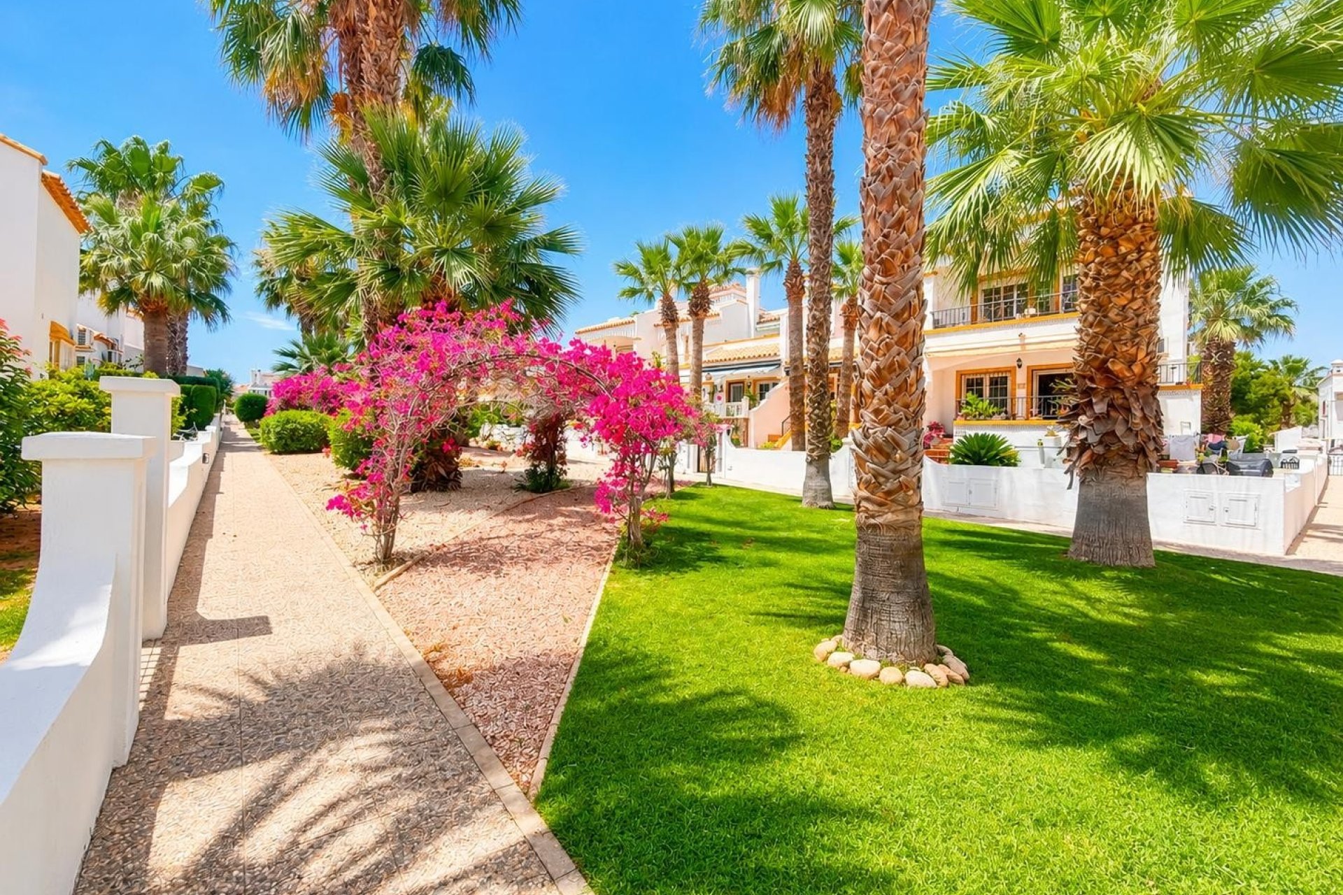 Reventa - Apartment -
Los Dolses - Inland