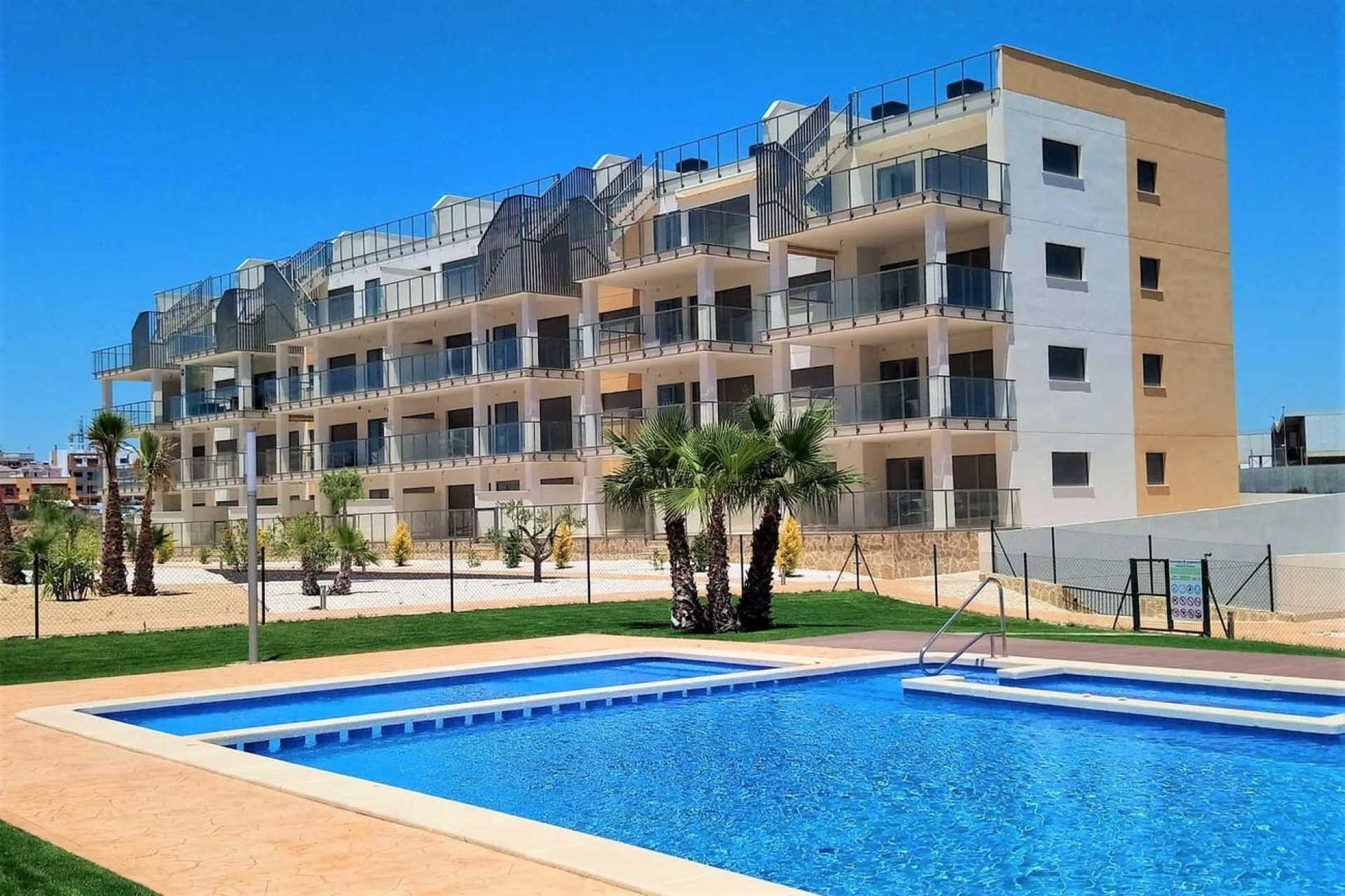 Reventa - Apartment -
Los Dolses - Villamartin