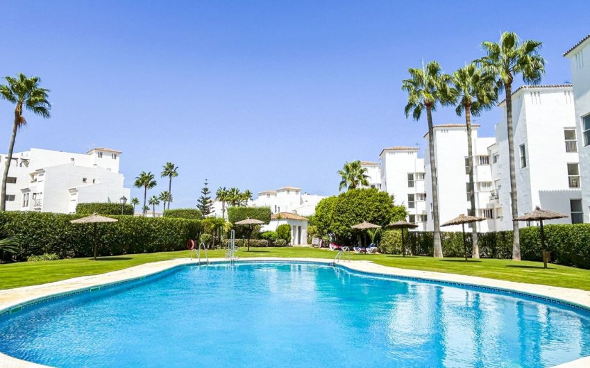 Reventa - Apartment -
Manilva - Inland