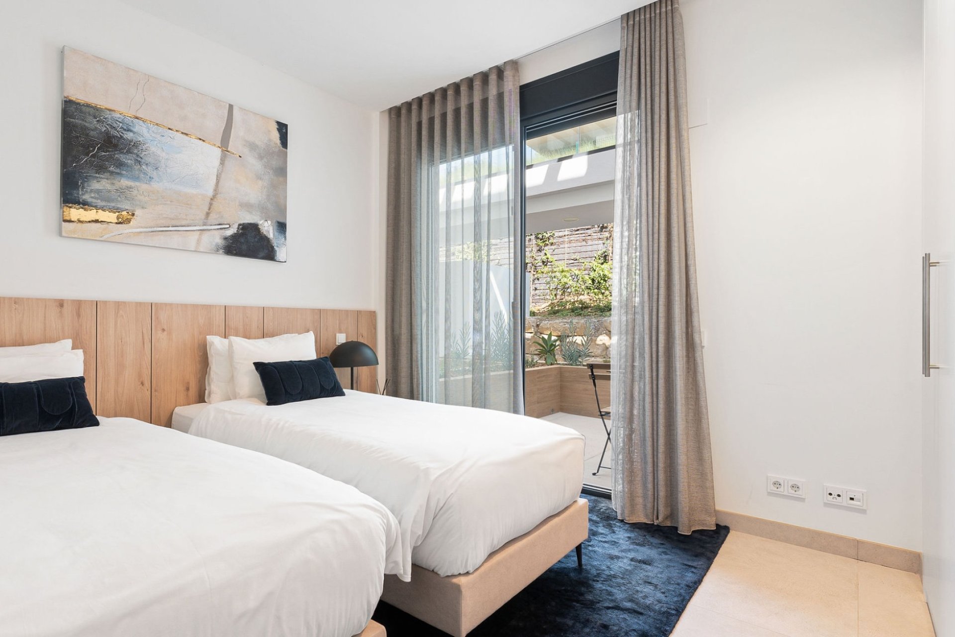 Reventa - Apartment -
Marbella - Elviria