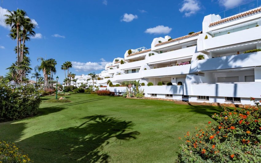 Reventa - Apartment -
Marbella - Los Monteros