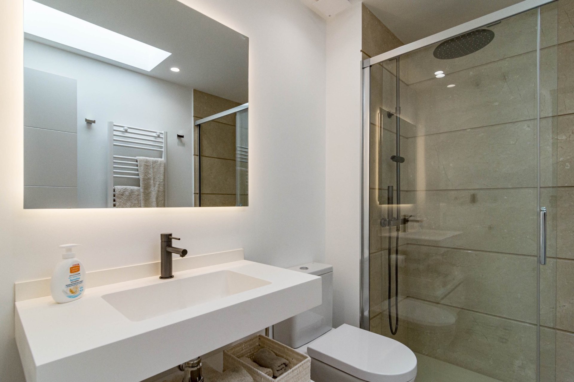 Reventa - Apartment -
Marbella - Nueva Andalucía