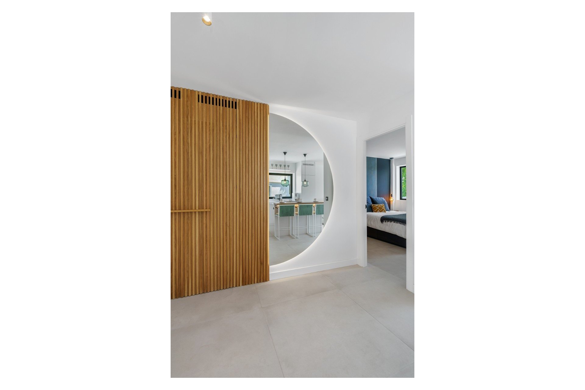 Reventa - Apartment -
Marbella - Nueva Andalucía