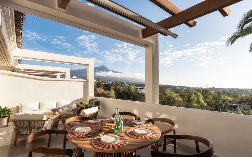 Reventa - Apartment -
Marbella - Nueva Andalucía