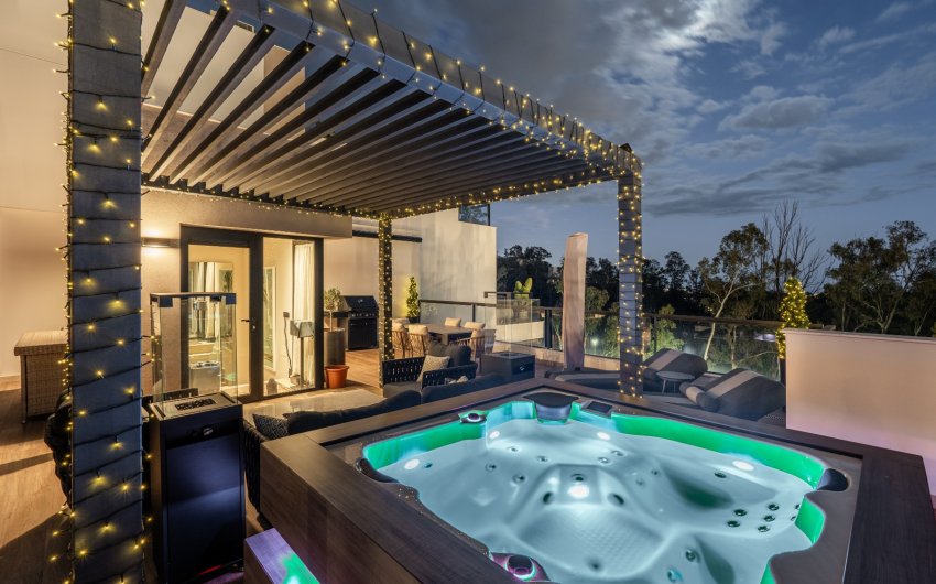 Reventa - Apartment -
Marbella - Nueva Andalucía