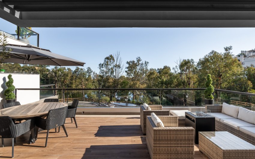 Reventa - Apartment -
Marbella - Nueva Andalucía