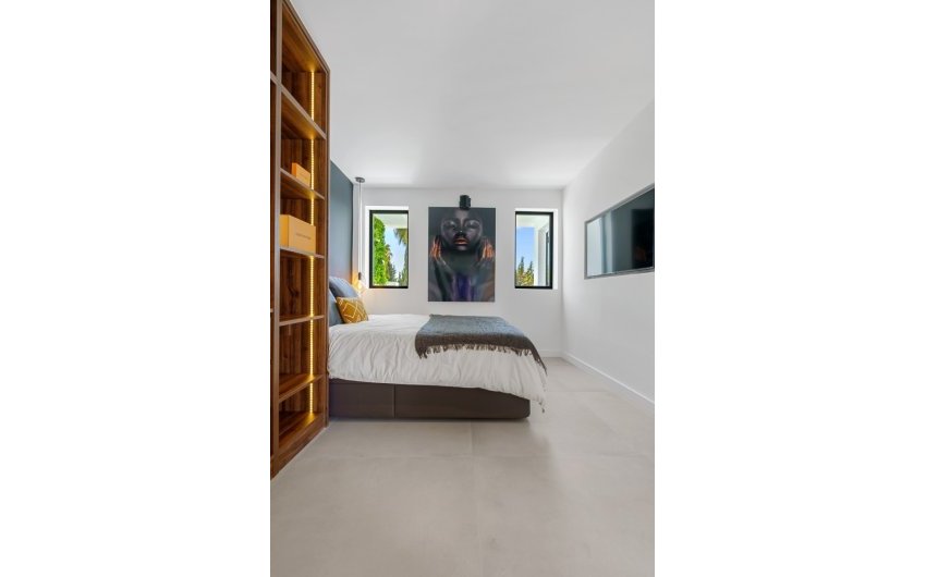 Reventa - Apartment -
Marbella - Nueva Andalucía