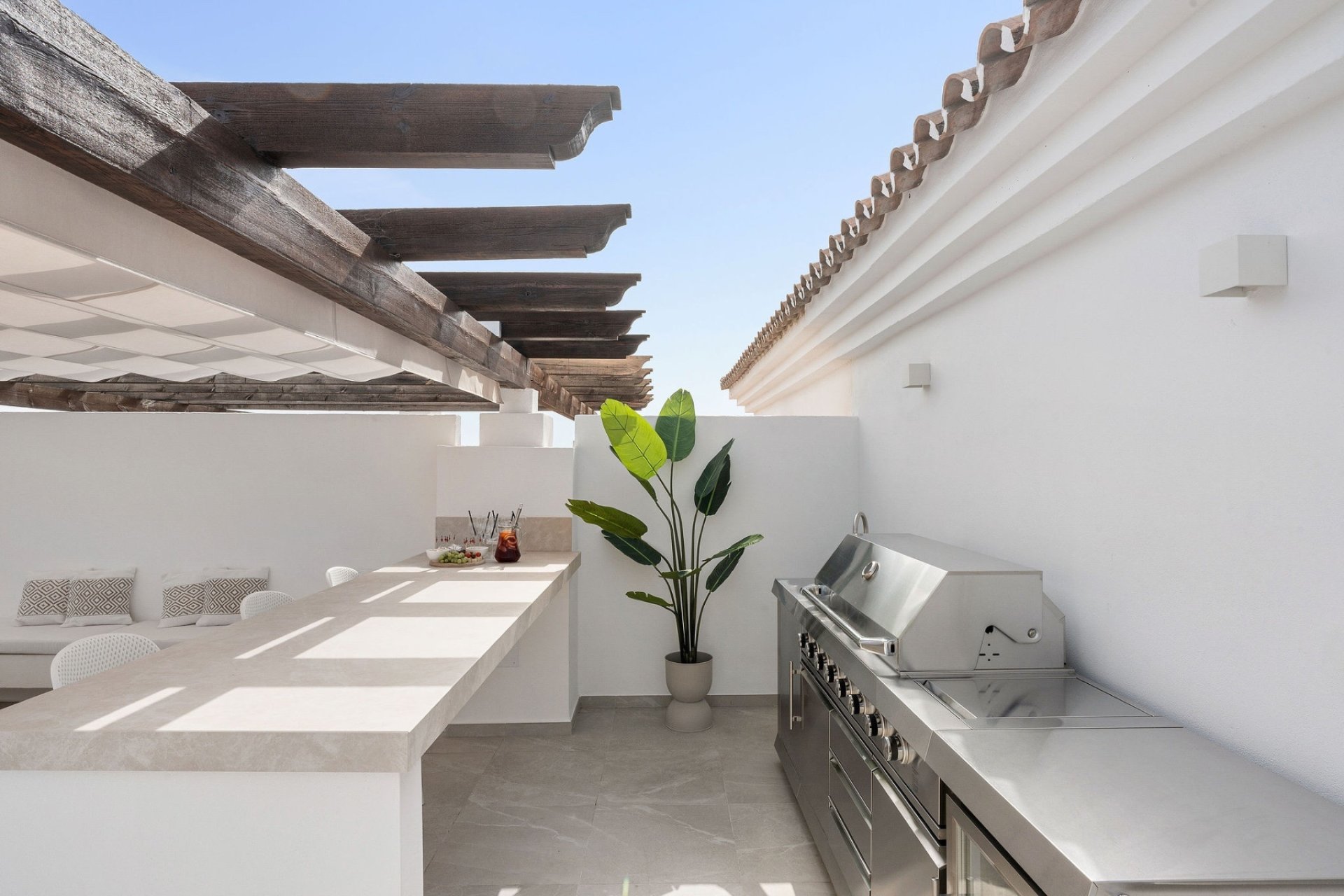 Reventa - Apartment -
Marbella - Nueva Andalucía