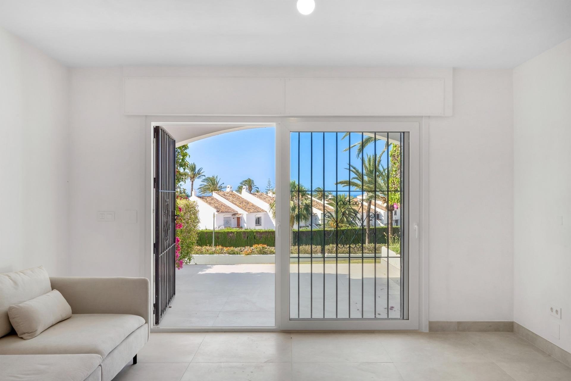 Reventa - Apartment -
Marbella - Nueva Andalucia