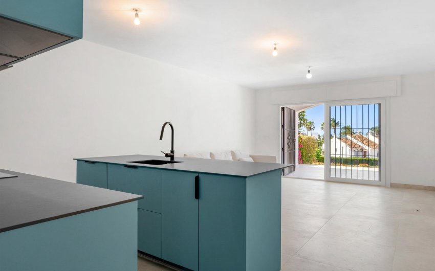 Reventa - Apartment -
Marbella - Nueva Andalucia