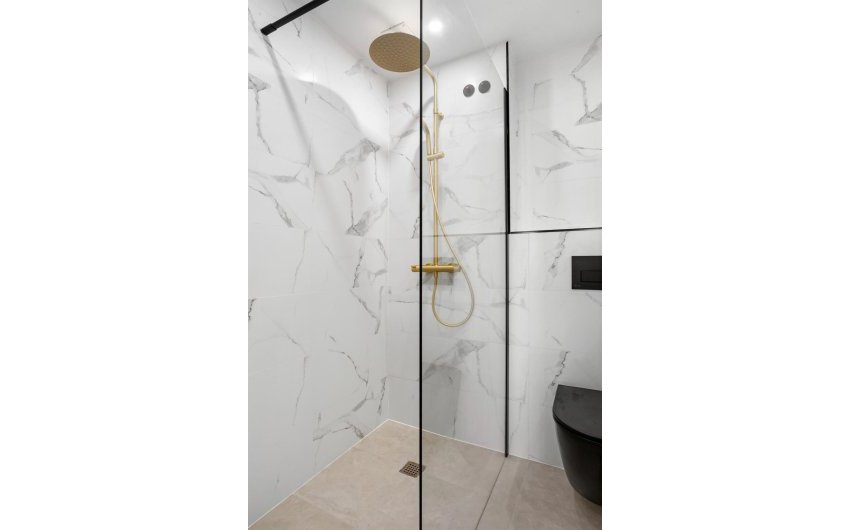 Reventa - Apartment -
Marbella - Nueva Andalucia
