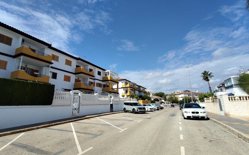 Reventa - Apartment -
Mil Palmeras - Costa Blanca