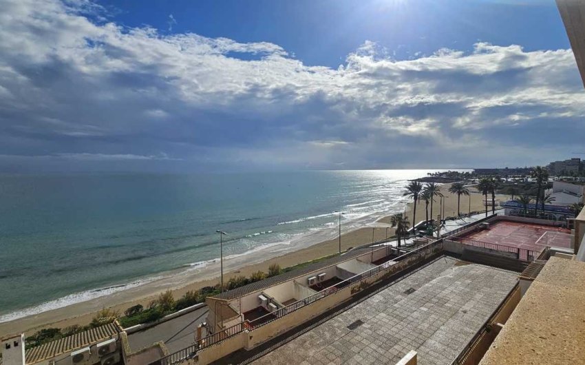 Reventa - Apartment -
Mil Palmeras - Costa Blanca